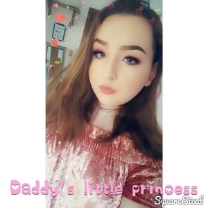 Meet your Posher, Lindsey